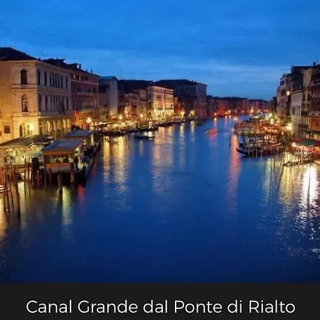 At Mogliano A Casa Ma In Apartamento